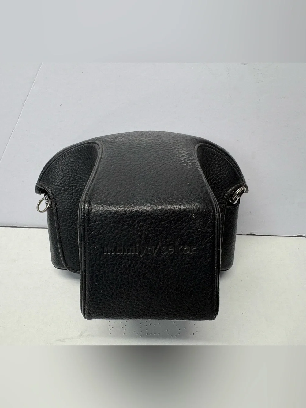 Mamiya/Sekor 1000 DTL  35 mm Camera Body + Case NO LENS